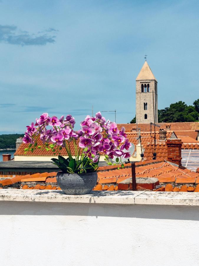 Luise - Four Towers Apartments Rab Town Exterior photo